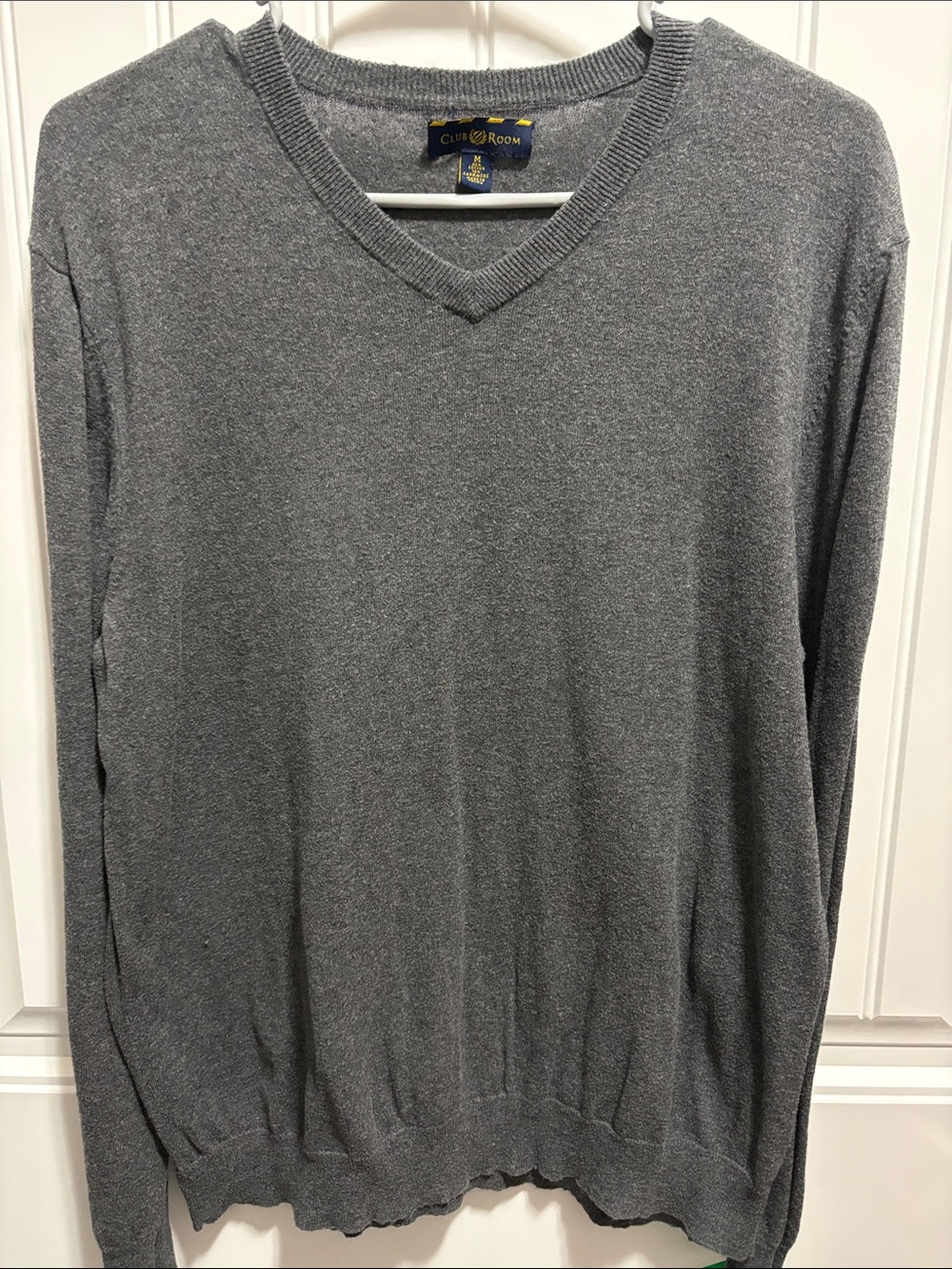 Club Room Men’s Medium Gray Cashmere Blend V Neck Sweater